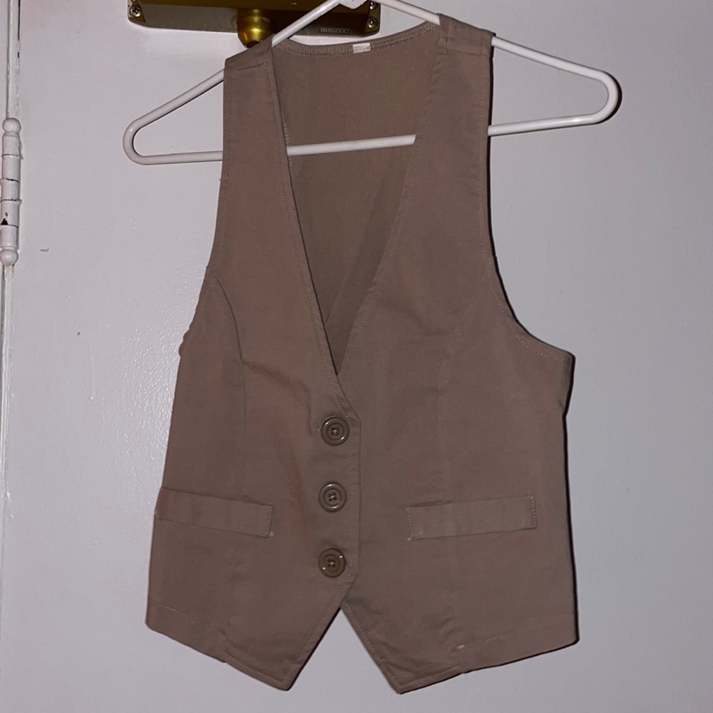 tan vest
